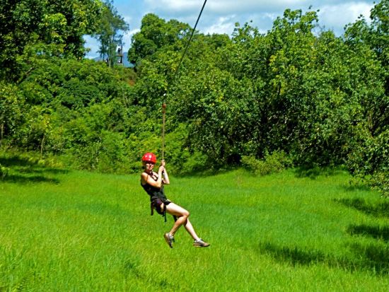 カウアイ島 ジップライン体験　ハワイ最長の「フライライン」＜英語インストラクター＞