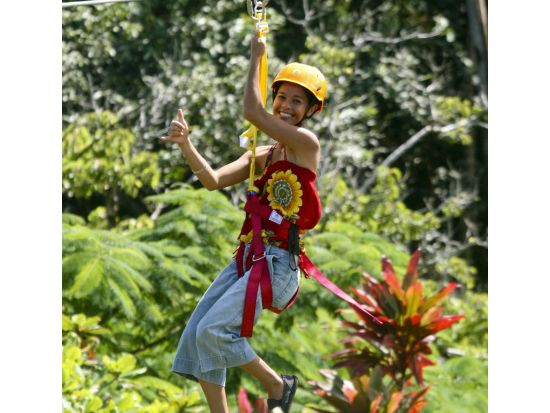 ハワイ島 ジップライン体験8本　ワールド・ボタニカル・ガーデンの中を滑走 ＜英語インストラクター＞