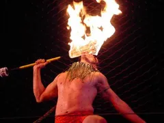 USA_Hawaii_Big-Island_Luau_Fire-Dance_195971