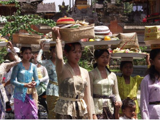 【貸切】バリ文化と自然を満喫！ウブド観光＋世界遺産ティルタエンプル寺院＋キンタマーニ高原＋バリ舞踊鑑賞ツアー＜1日／日本語ガイド＞