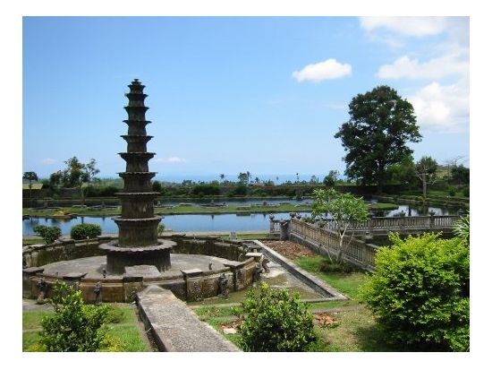 【貸切】バリ島東部マニアック観光ツアー！水の王宮タマン・ウジュン＋アンラプラの街＋水の離宮ティルタ・ガンガ＋ブサキ寺院＜1日／日本語ガイド＞