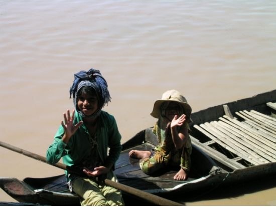 フローティング・ビレッジ　半日チャーターツアー＜貸切／シェムリアップ発＞