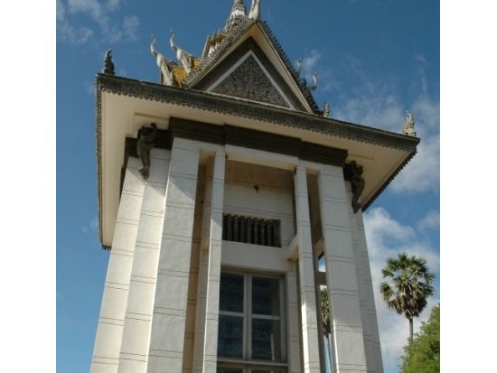 キリング・フィールド＆ロシアン・マーケット半日チャーターツアー ＜貸切／日本語ガイド／プノンペン発＞