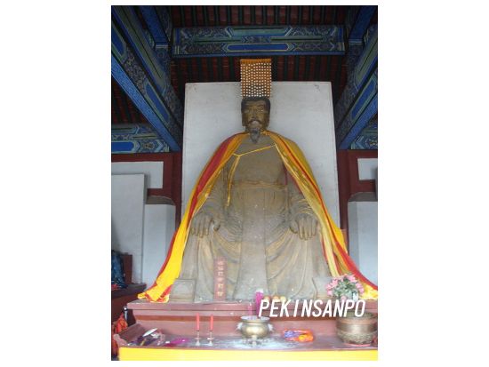 三国志ファン必見！貸切チャーターで行く三国志ゆかりの地巡りツアー＜1日／日本語ガイド／ホテル送迎／北京発＞