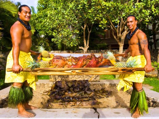 伝統ルアウ＆フラ　ハワイアンショー『テ・アウ・モアナ』 ＜3コースディナー／飲み放題／ワイレアビーチ・マリオットリゾート＆スパ＞