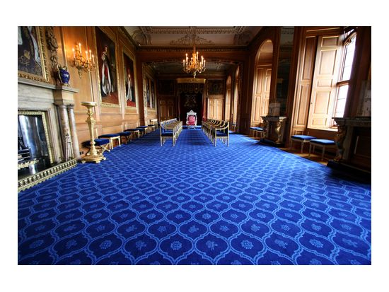 世界遺産ストーンヘンジ＋世界遺産バース＋ウィンザー城 日帰りツアー ＜日本語または英語／ロンドン発＞