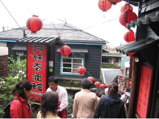 【大型バス貸切チャーター】台北～郊外を自由に観光　団体・社員旅行におすすめ＜日本語ガイド／最大40名／4～8時間＞