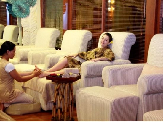 ディシニ スパ「Disini Luxury Spa Villas」最大3名同時の施術が可能なトリートメントルーム完備！＜往復送迎付／スミニャック地区＞