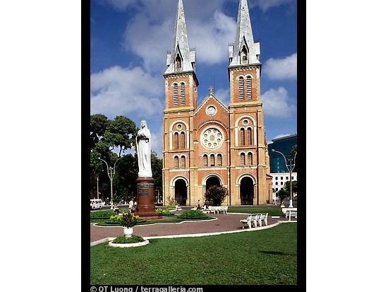 ホーチミン市内　1日観光ツアー ＜昼食付き／日本語ガイド＞