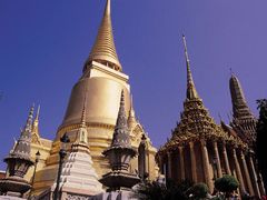 王宮とワット・プラケオ(エメラルド寺院)
