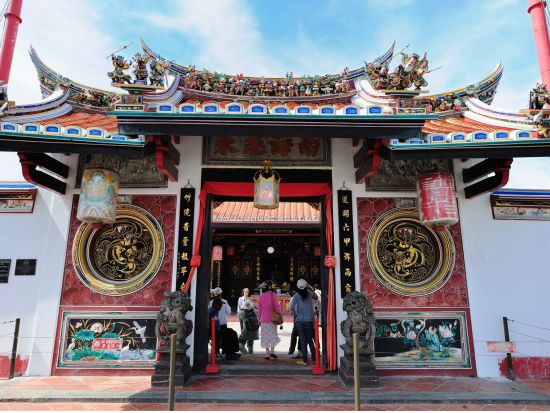 世界遺産マラッカ日帰り観光ツアー　オランダ広場＆セントポール教会＆ババニョニャ博物館＆リバークルーズ＜ニョニャ料理ランチ／早めの帰着／日本語ガイド＞