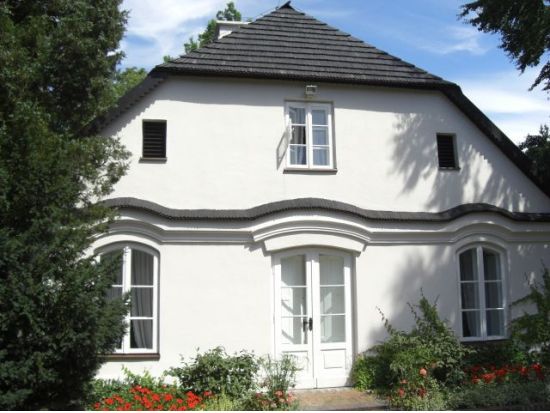 ショパンの生家 ジェラゾヴァ・ヴォラ観光ツアー＜貸切／午前・午後／日本語ガイド／ワルシャワ発＞