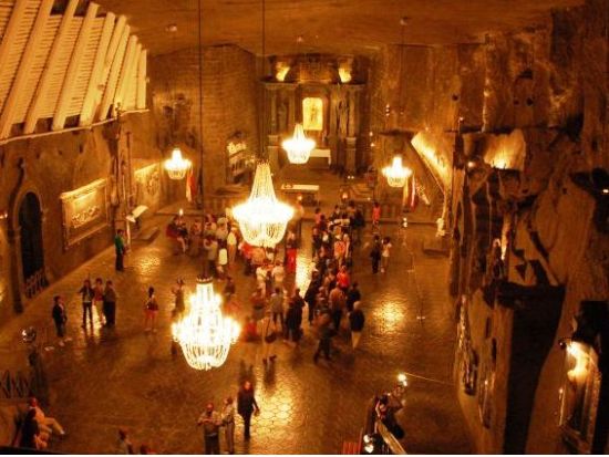 世界遺産 ヴィエリチカ岩塩坑＆クラクフ旧市街　観光ツアー＜貸切／日本語アシスタント／専用車プランあり／クラクフ発＞