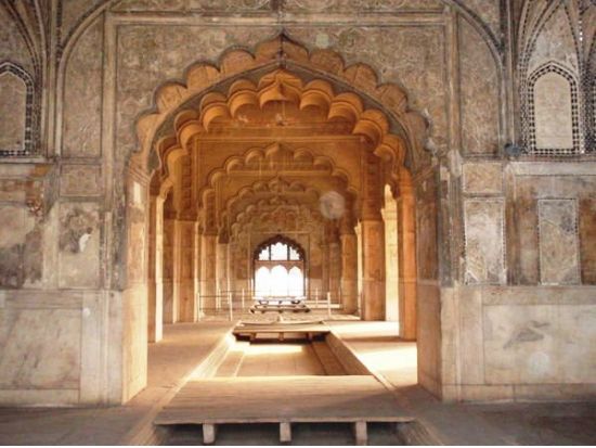 【プライベート】半日で3つの世界遺産を巡る！デリー市内観光ツアー＜日本語ガイド／選べる開始時間＞