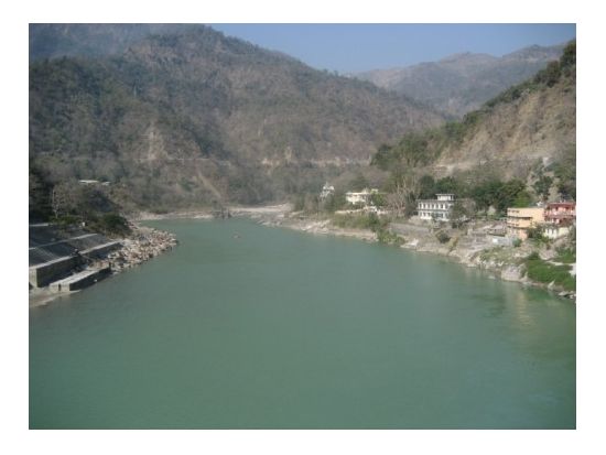 【デリー発】リシュケシュ＆ハリドワール 1泊2日ツアー☆片道列車利用＜日本語ガイド／宿泊＆食事付＞