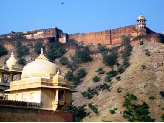 ジャイプール 1泊2日ツアー＜貸切／日本語ガイド／宿泊＆食事付／空港送迎可／デリー発＞
