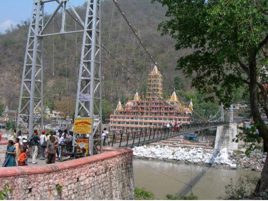 【デリー発】ハリドワール＆リシュケシュ 1泊2日ツアー用＜貸切／日本語ガイド／宿泊＆食事付＞