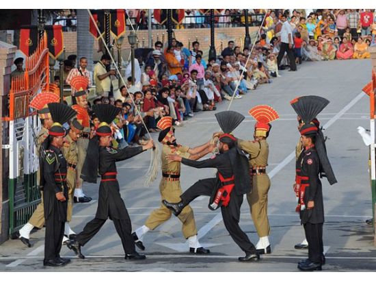 列車で行く！アムリトサル1泊2日の旅＜貸切／デリー発＞