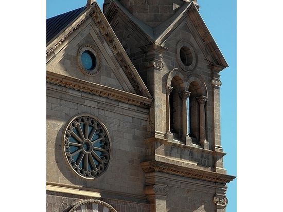 世界遺産アッシジ＋天空の街オルヴィエート1日ツアー 昼食付き＜日本語or英語ガイド／混載／ローマ発＞by GREEN LINE TOURS