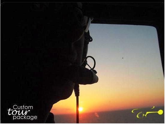 ヘリコプター遊覧飛行ツアー 夜景鑑賞 ディナー付きプランあり＜送迎付き／フライト40分／英語＞ 