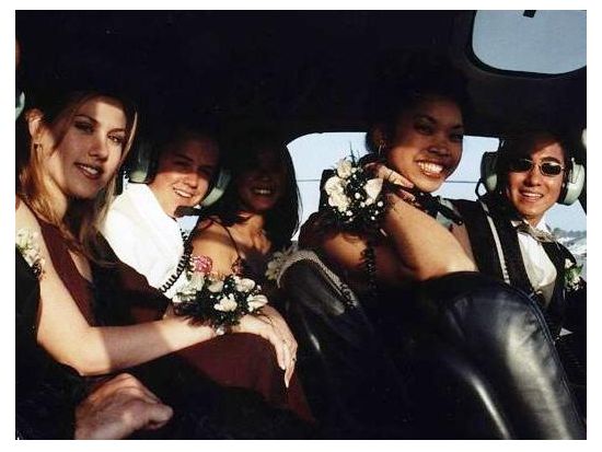 ヘリコプター遊覧飛行ツアー 夜景鑑賞 ディナー付きプランあり＜送迎付き／フライト40分／英語＞ 