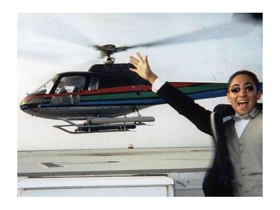 ヘリコプター遊覧飛行ツアー　スター豪邸＆ビーチサイド＜選べる時間帯／送迎付き／フライト55分＞ 