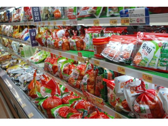 伝統市場＋韓国大型マートでお買い物　ローカル市場＆大型スーパーマーケット巡り＜半日 or 終日／ホテルお送りプランあり／日本語ガイド付＞