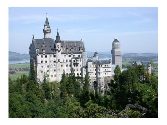 2大人気観光地へ直行！ノイシュバンシュタイン城＆ローテンブルク日帰り観光ツアー＜入場料込／英語／フランクフルト発＞ 