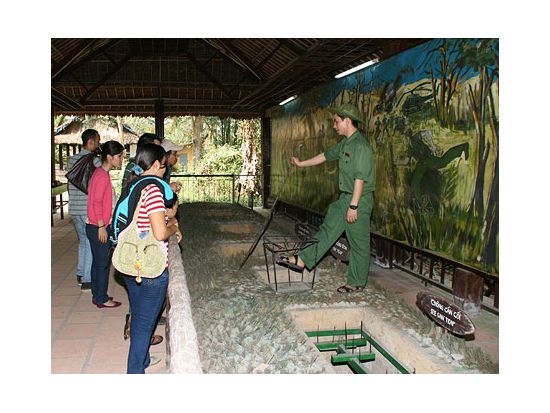 クチトンネル半日ツアー 専用車＆専属ガイドプラン＜貸切／午前 or 午後／ホテル往復送迎付／現地ガイド(日本語可)＞