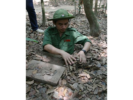 クチトンネル半日ツアー 専用車＆専属ガイドプラン＜貸切／午前 or 午後／ホテル往復送迎付／現地ガイド(日本語可)＞