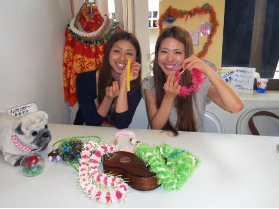 リボンレイやリボンレイ・ストラップ　手作り体験教室　カラフルなリボンでオリジナルレイ作り！＜日本語スタッフ＞By. Mea Aloha Edit