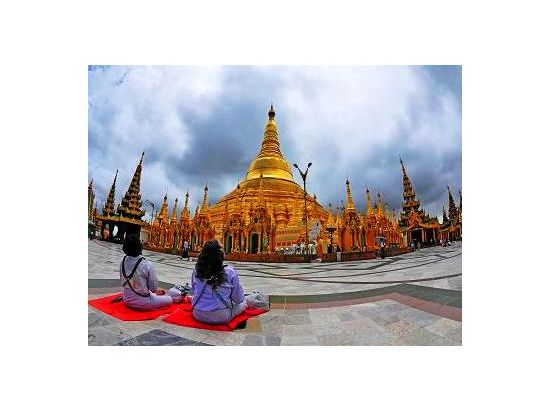 ヤンゴン市内観光半日ツアー パゴダ＋マーケット巡り＜貸切／日本語ガイド＞ 