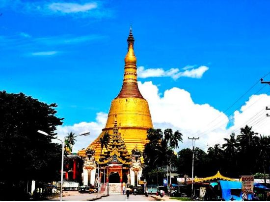 王都バゴー観光ツアー ミャンマー3大パゴダ巡り＋モン族集落訪問＜ヤンゴン発着／日本語ガイド／ミャンマー料理or中華料理昼食＞