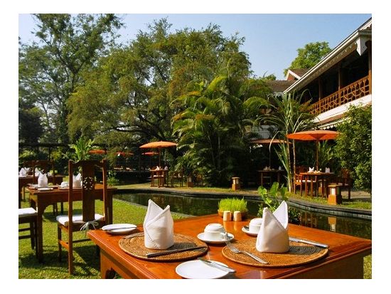 高級レストラン ヨーロピアンディナーツアー＜ヤンゴン市内／貸切チャーター／日本語ガイド＞