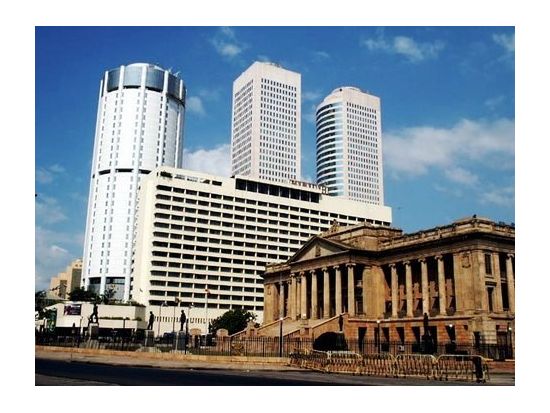 スリランカ生活体験ツアー　民家で家庭料理作り＆田舎のお寺訪問＆コロンボでショッピング ＜貸切／日本語ガイド＞