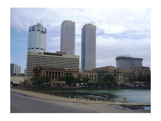 スリランカ生活体験ツアー　民家で家庭料理作り＆田舎のお寺訪問＆コロンボでショッピング ＜貸切／日本語ガイド＞