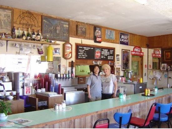 グランドサークル1泊2日ツアー　グランドキャニオン4つの展望台＆ルート66の町セリグマン ＜日本語ガイド／ロサンゼルス発＞