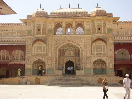 【プライベート】2泊3日ツアー☆アグラ(タージマハル)+ジャイプール＋デリー＜日本語ガイド／宿泊＆食事付／デリー発＞