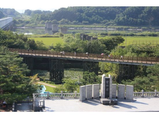 南北境界線（DMZ）ツアー　臨津閣＋自由の橋＋DMZゴンドラ＋オドゥ山統一展望台＜午前／日本語ガイド／ソウル発＞