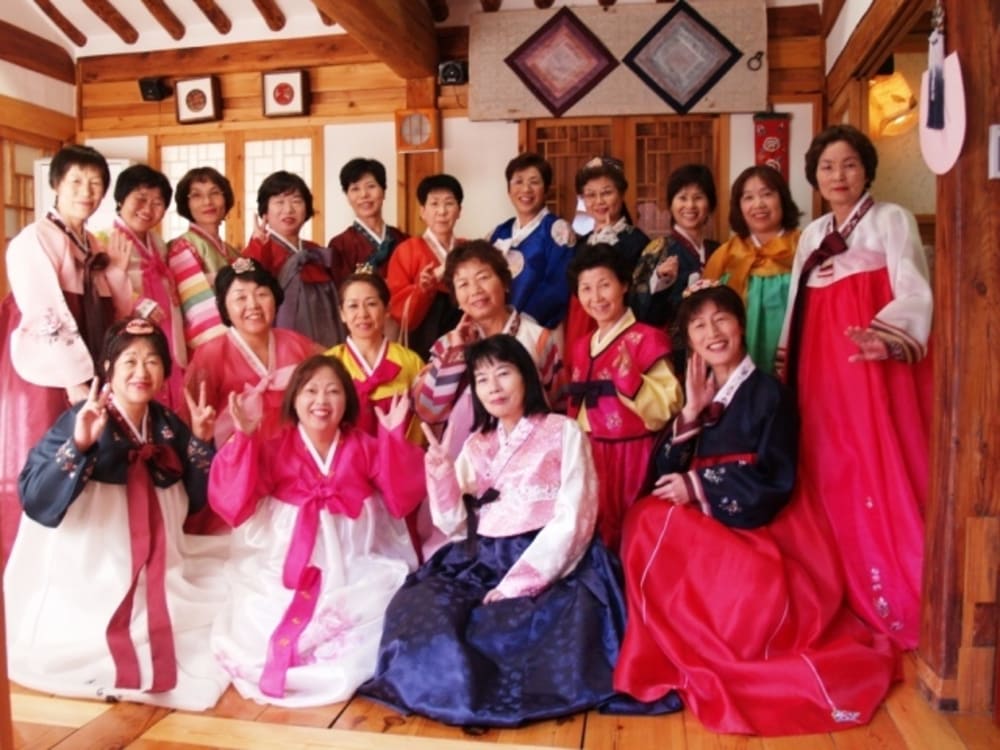 Kimchi Making Course With Hanbok Dress Up Experience In Seoul Tours