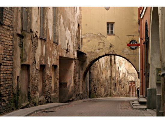 ヴィリニュス市内 半日観光ツアー　ソビエト時代の遺産に出会う ＜ガイド貸切／ヴィリニュス発＞