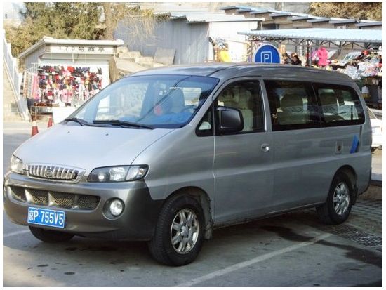 格安貸切チャーター(4時間・8時間)＜日本語ガイド付 or 運転手のみ＞