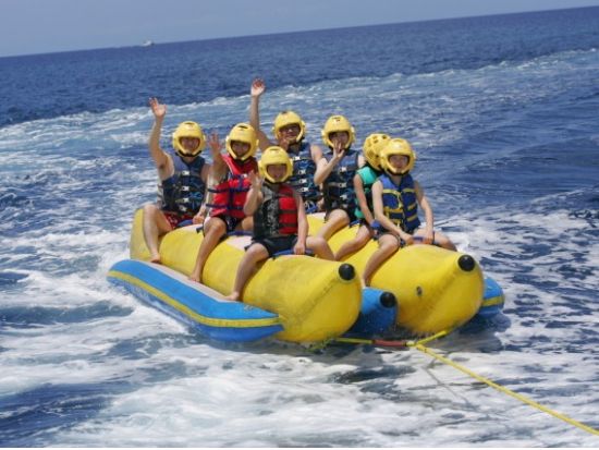 アクアウォーク＋ビーチシュノーケリング　選べるパラセーリング or イルカウォッチング付プランあり＜日本語ガイド／送迎付き＞by スキューバカンパニー