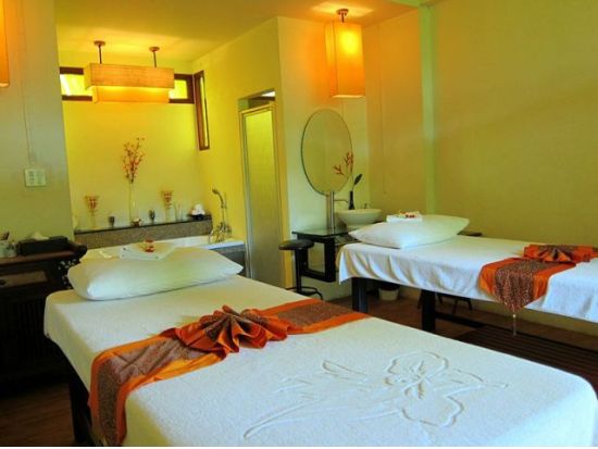 コーラル島体験ダイビングツアーと人気のムックダー・スパ「Mookda Spa」どっちも満喫！日本人インストラクター同行で安心！＜ビーチ／1ダイブ＞by D.O.