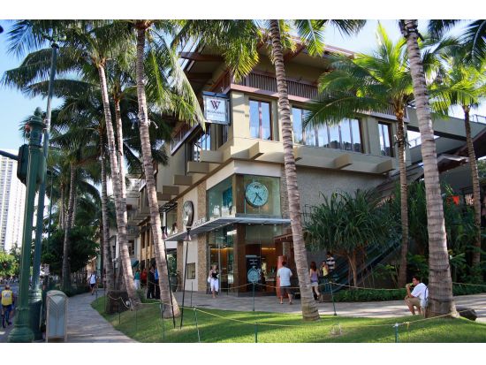 ウルフギャング・ステーキハウス　食事券＆事前予約　人気ステーキハウスのランチプラン＜昼食／ロイヤル・ハワイアン・センター内＞