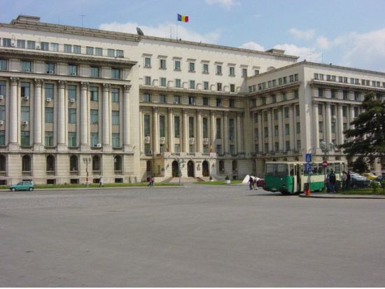 ブカレスト市内半日観光ツアー＜貸切／日本語または英語ガイド／ブカレスト発＞