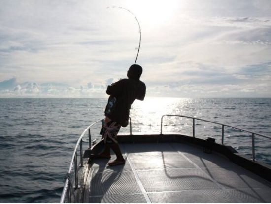 ルアーフィッシング　初心者からベテランまで◎手ぶらもOK！釣り道具レンタルあり☆＜貸切／送迎付き＞by Plug In Palau Pacific Divers