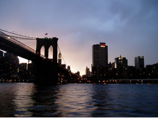 夜のニューヨーク　ジャズクルーズ ＜1.5時間／1ドリンク付き＞