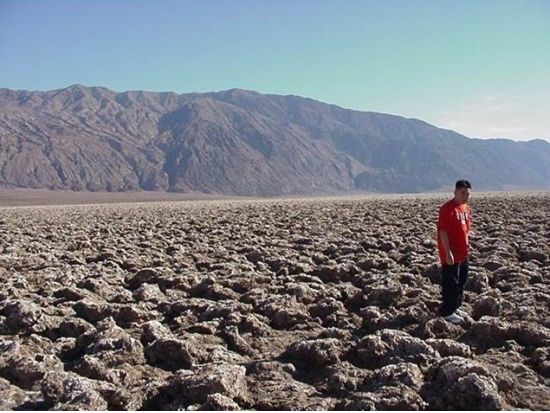 デスバレー国立公園 日帰りツアー　ゴールデン・キャニオン＆バッドウォーター＆アーティスト・パレット＆ザブリスキー・ポイント ＜日本語ガイド＞