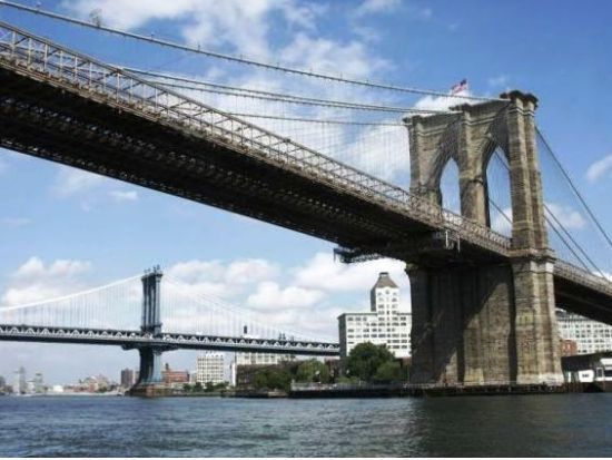 【空港送迎】ニューヨーク主要空港（ジョン・F・ケネディ国際空港など） ⇔ ニューヨーク市内 ＜貸切／日本語ドライバー＞